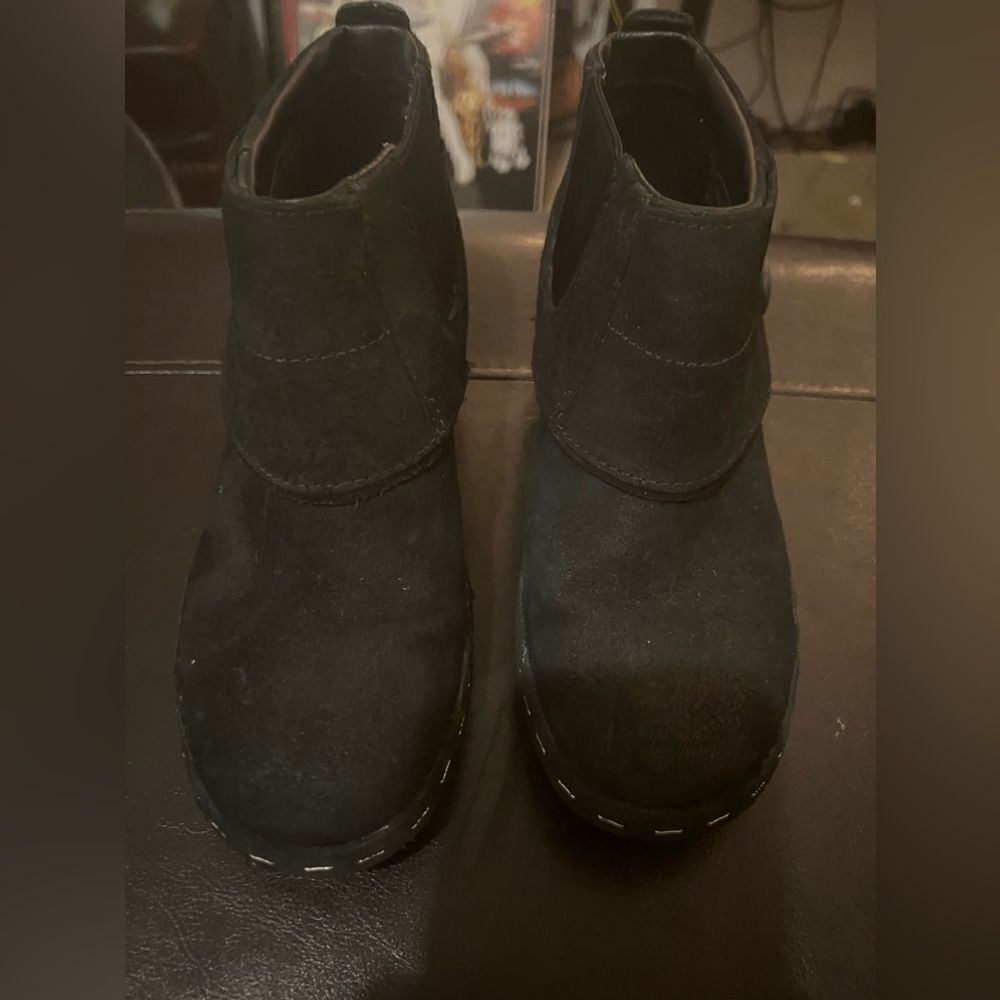 Merrell Black Luxe Button Ankle Slip On Booties